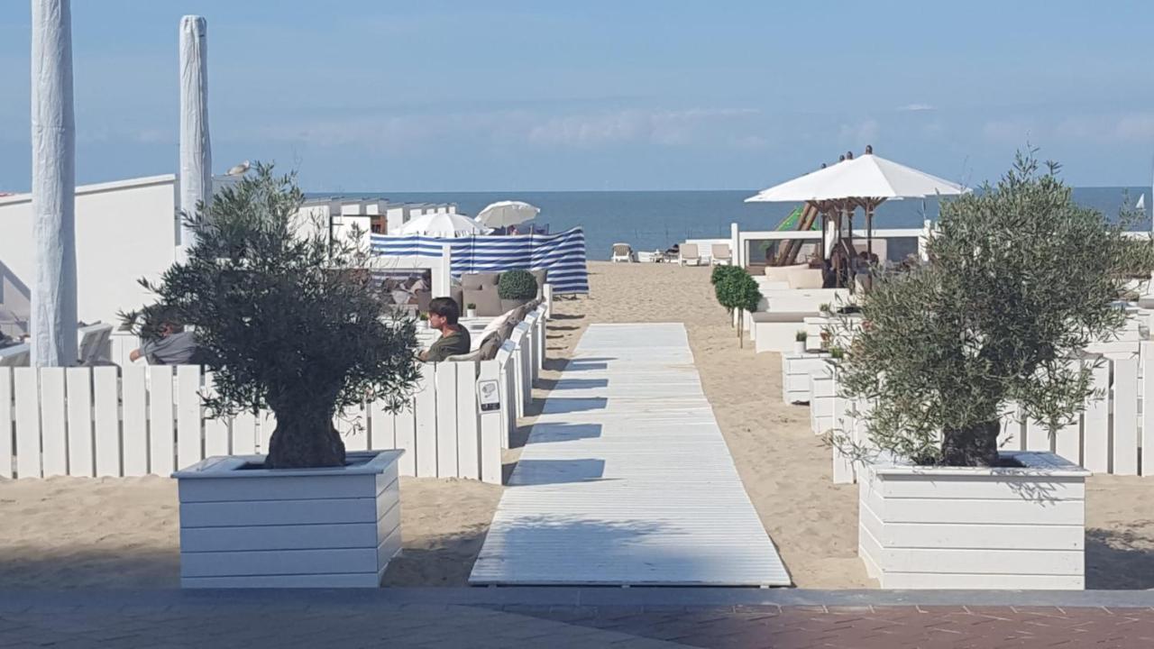 Nieuw App Met Tuin En Terras, Gratis Parking, Aan Zee, Vlakbij Brugge Apartment Duinbergen Exterior photo